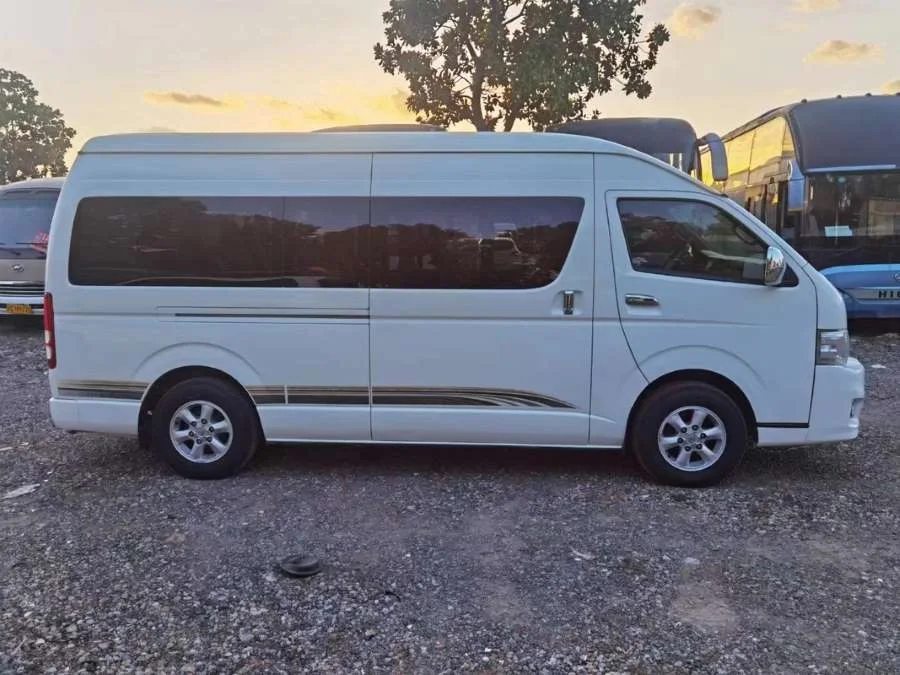 Harga Toyota Hiace Bekas 2017